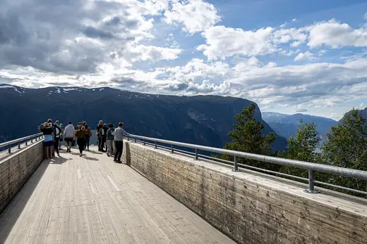 Photo 3: Exterior · Aussichtspunkt Stegastein