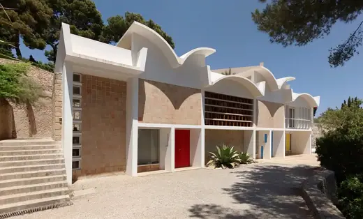Photo 2: Exterior · Fundació Pilar i Joan Miró, Josep Lluís Sert, Palma, Majorca