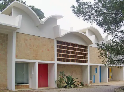 Photo 4: Exterior · Miró-Stiftung Palma, Werkstatt