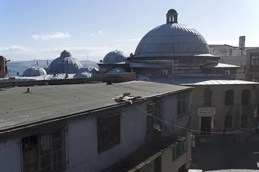Photo 6: Context