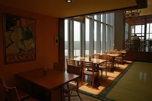 Photo 5: Interior · Suntory Museum in Osaka , Osaka prefecture , Japan