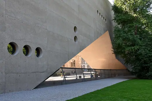 Photo 3: Exterior · Landesmuseum Zürich (Gebäude)