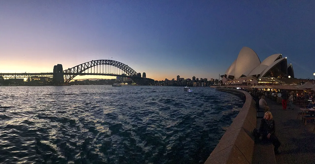 Sydney Opera House: Context · Sydney Harbour Bridge and Sydney Opera House panorama