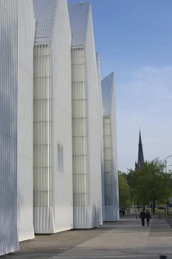 Photo 6: Interior · Szczecin, Philharmonic Hall (side view)