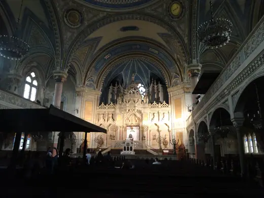 Photo 5: Interior