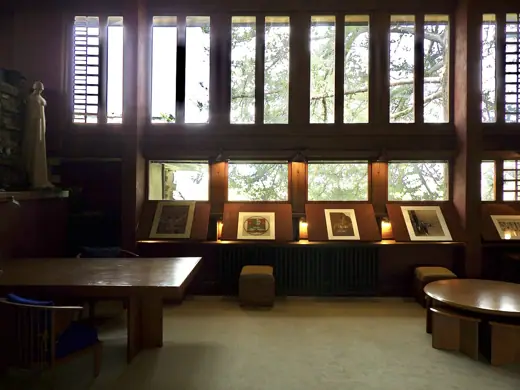 Photo 5: Interior