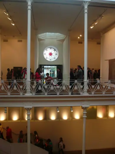 Photo 6: Interior