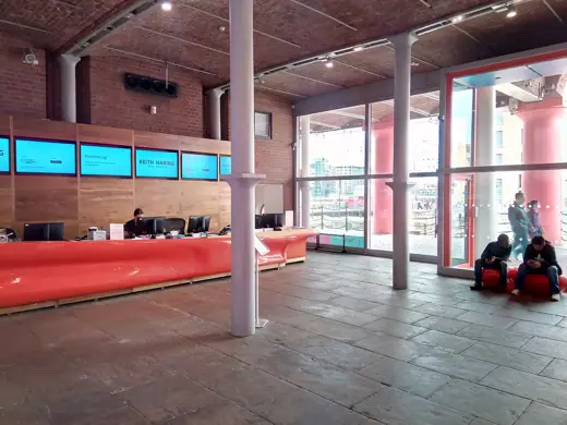 Photo 5: Interior · Tate Liverpool attrium