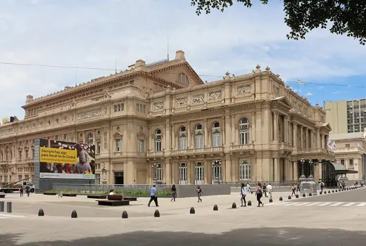 Photo 2: Exterior · Teatro Colón, Buenos Aires
