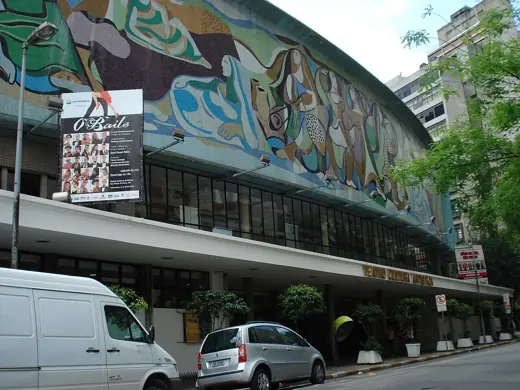 Photo 2: Exterior · Fachada do artista Di Cavalcante