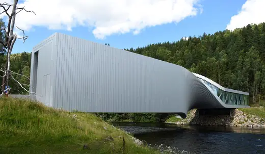 Photo 3: Exterior · The Twist, Kistefos-Museet, sett fra sørøst