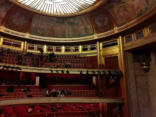 Photo 6: Interior · Théâtre des Champs-Élysées, interior of hall