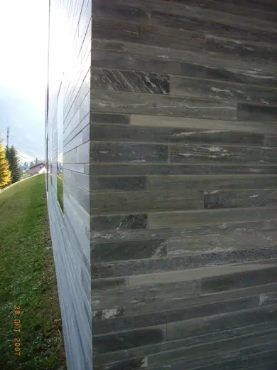 Photo 6: Detail · Vals, Therme (Canton Graubünden, Switzerland), quartzite Vals