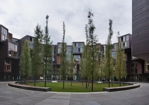 Photo 5: Interior · Courtyard of the Tietgenkollegiet students' residence (Copenhagen Ørestad)