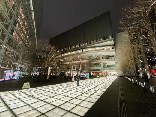 Photo 5: Interior · Tokyo International Forum Hall A