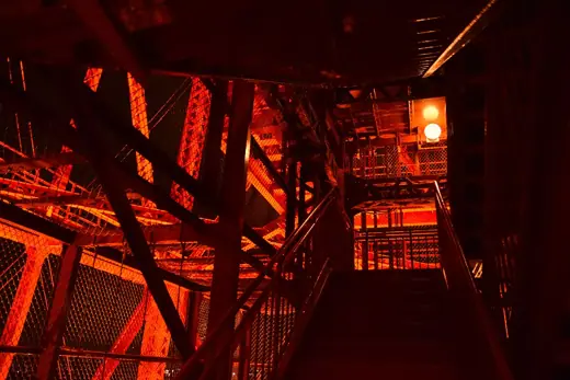 Photo 5: Interior