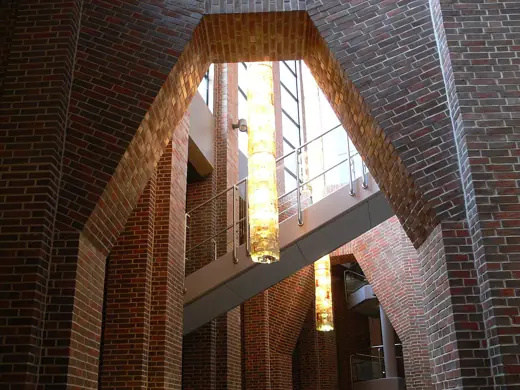 Photo 6: Interior
