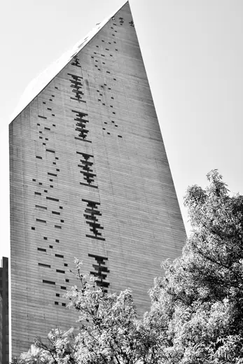 Photo 4: Exterior · Edificios Arquitectónicos sobre Paseo de la Reforma
