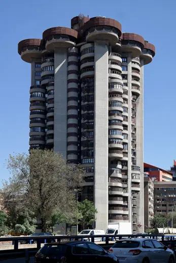Photo 3: Exterior · The brutalist Torres Blancas located on Avenida de América, 37 in Madrid, Spain
