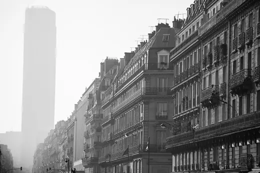 Photo 3: Exterior · Montparnasse