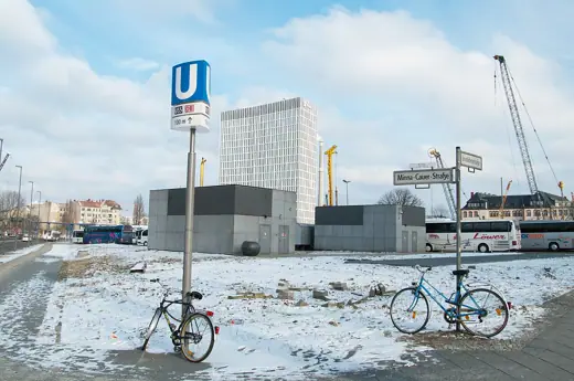 Photo 5: Context · Tour Total in Berlin-Moabit