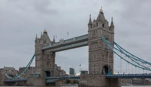 Photo 3: Exterior · Tower Bridge, London, England