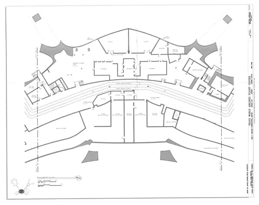 Photo 7: Plan