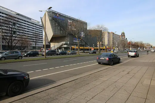 Photo 2: Exterior · Ufa-Kristallpalast (Dresden)