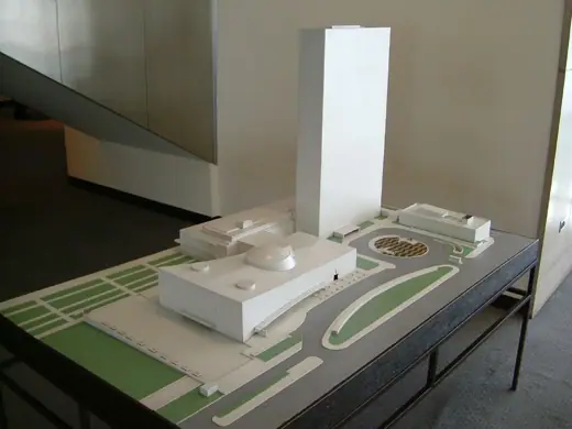 Photo 7: Model · United Nations Scale Model