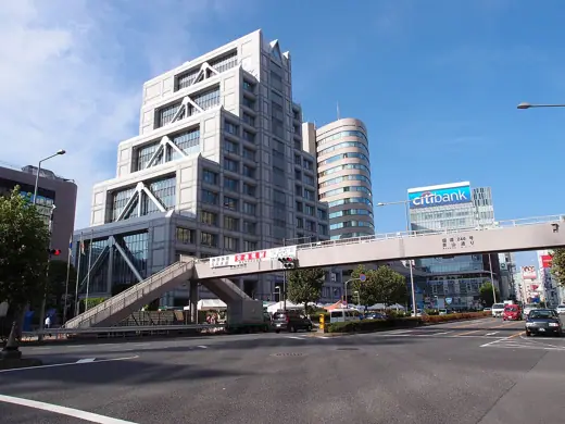 Photo 3: Exterior · UN University @ Aoyama Dori @ Shibuya