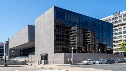 Photo 2: Exterior · Washington, DC