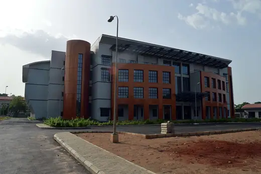 Photo 2: Exterior · Building in University of Ibadan