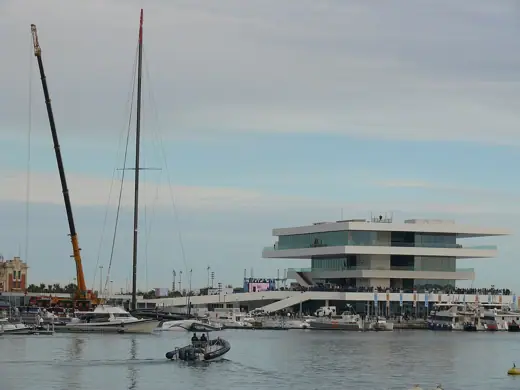 Photo 2: Exterior · Imatges de València en 2010, durant la 33 Copa de l'Amèrica de Vela