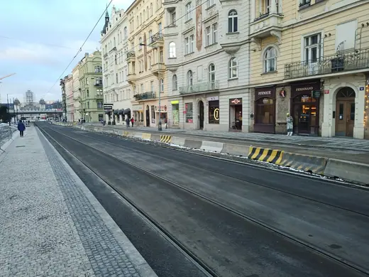 Photo 4: Exterior · zastávka Veletržní palác v Praze v Holešovicích