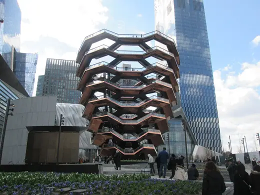 Photo 1: Context
