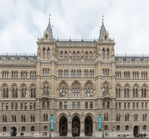 Photo 3: Interior · City Hall, Vienna, Austria