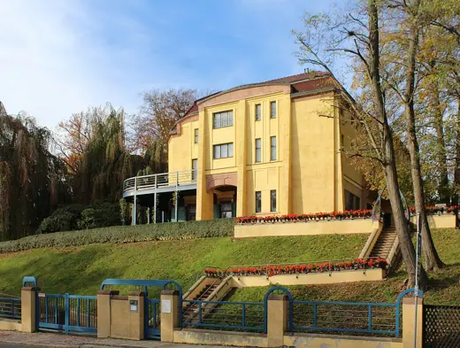 Photo 3: Exterior · Chemnitz, the villa Esche