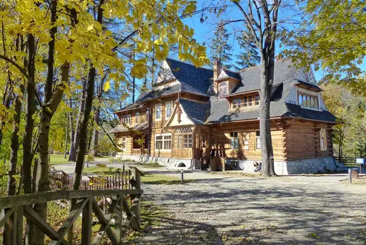 Photo 2: Exterior · Zakopane, Willa Koliba