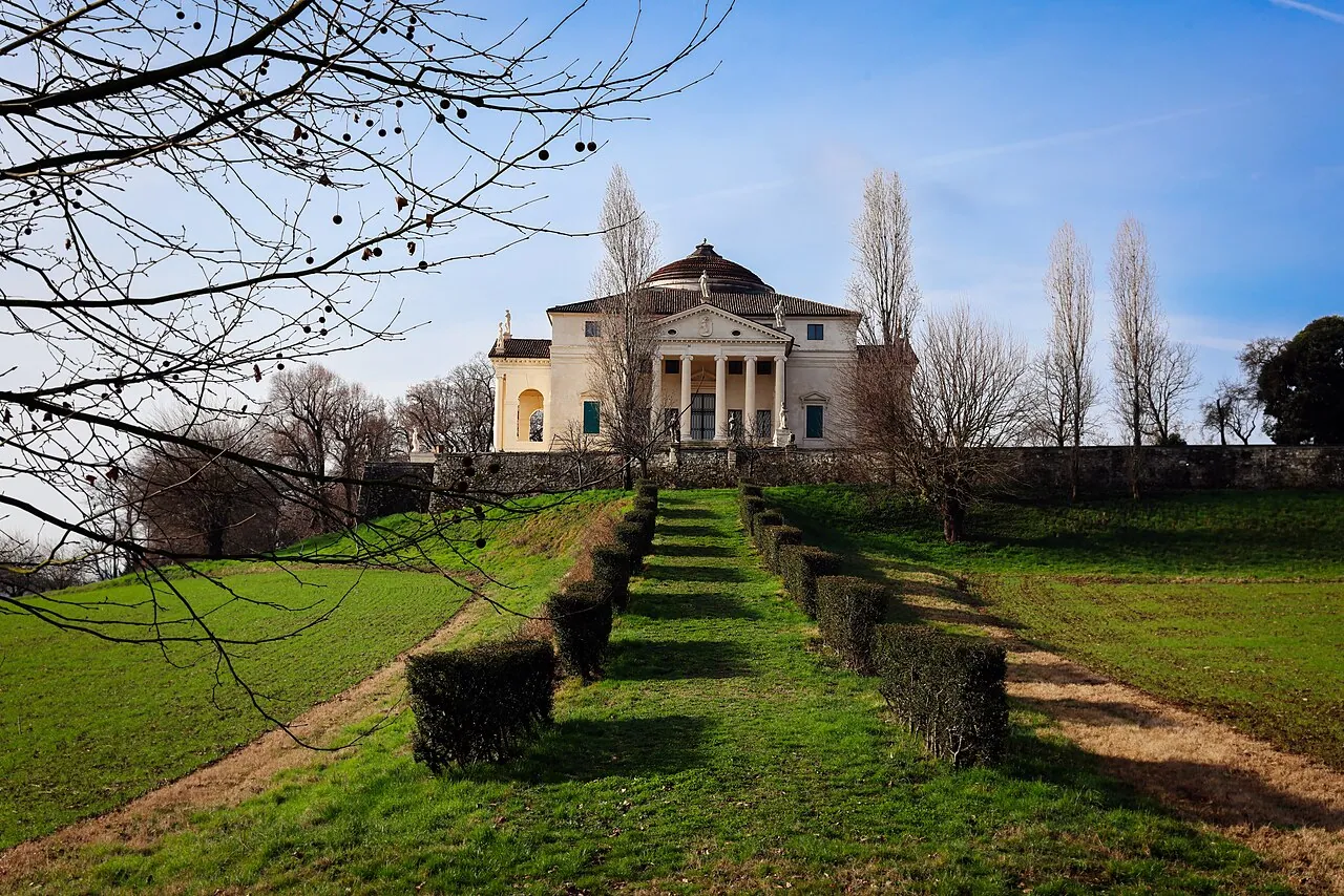 Villa La Rotonda: Exterior · Villa Almerico Capra (La Rotonda)