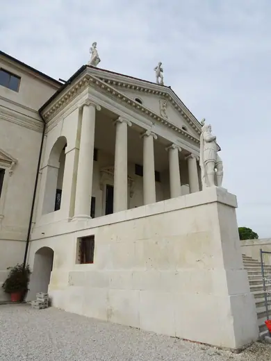 Photo 3: Exterior · Vicenza , Veneto, Italy