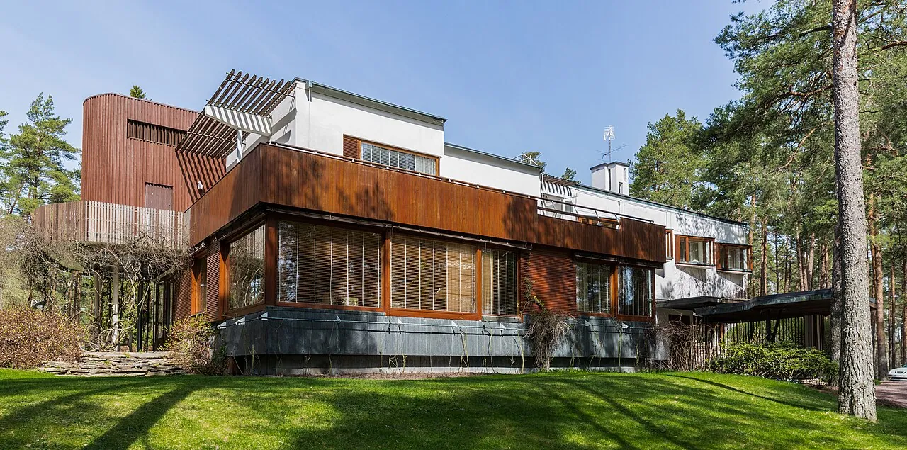 Villa Mairea: Exterior