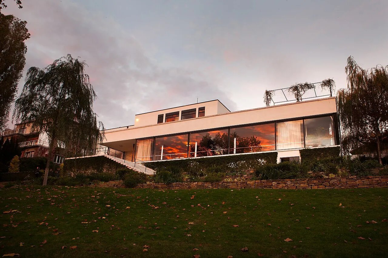 Villa Tugendhat: Exterior · This is a photo of a cultural monument of the Czech Republic , number: