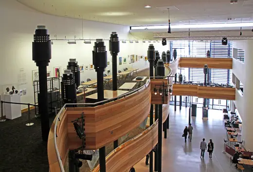 Photo 6: Interior