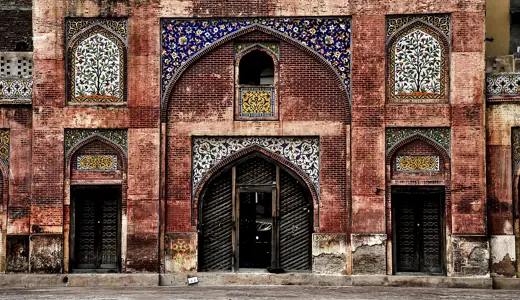 Photo 6: Elevation