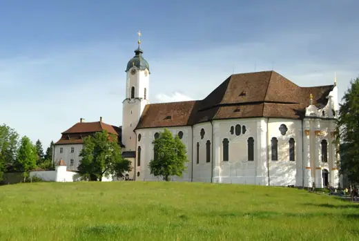 Photo 7: Elevation