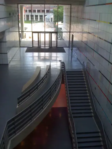 Photo 6: Interior