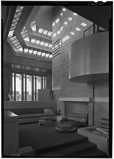 Photo 5: Interior · Title: Herbert F