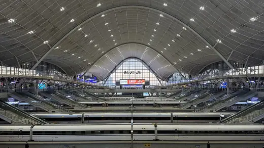 Photo 5: Interior