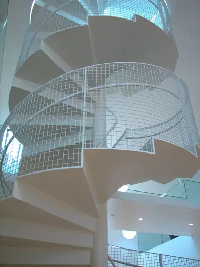 Photo 6: Interior