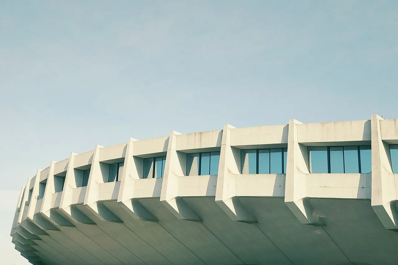 Yoyogi National Gymnasium: Detail · Construção em Shibuya